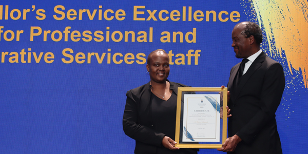 Award Winner - Khwezi Ndawonde, Administrative Assistant, School of Chemistry